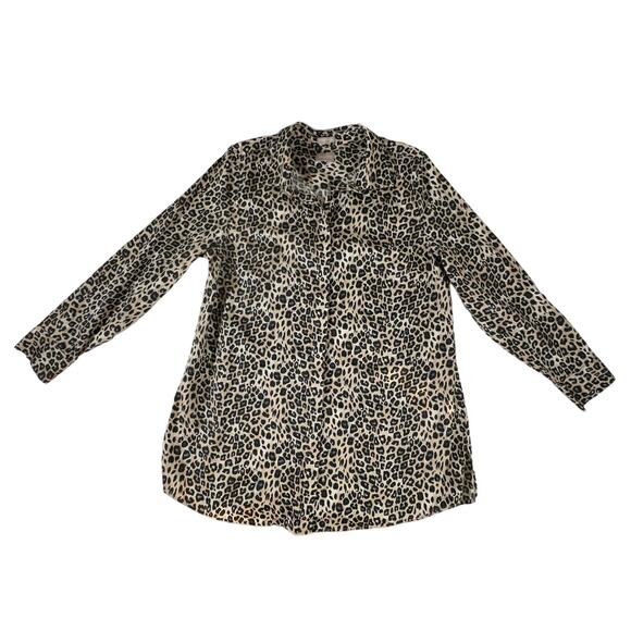 Chicos Wrinkle Resistant Button Up Size 2 or Large  Roll Tab Sleeves Leopard - Picture 6 of 9